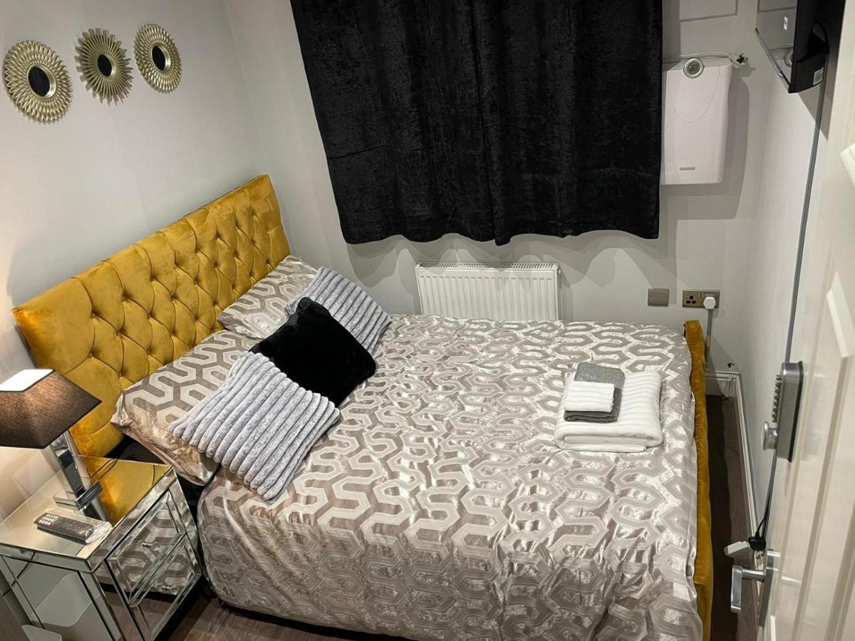 Crestfield Homestay
