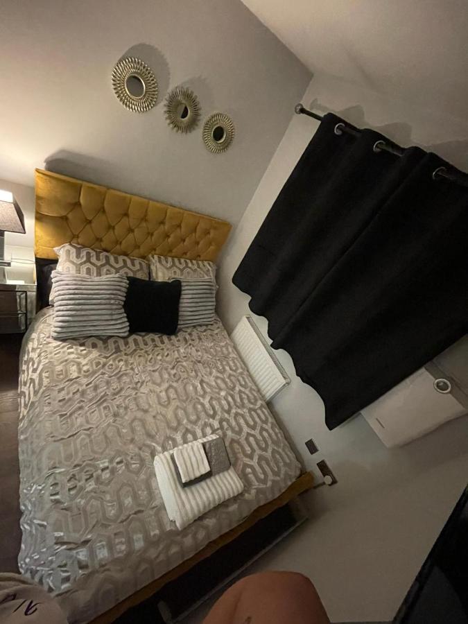 Crestfield Homestay